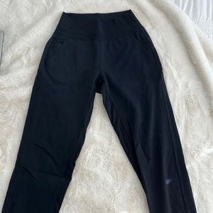 Black Athleta salutation joggers